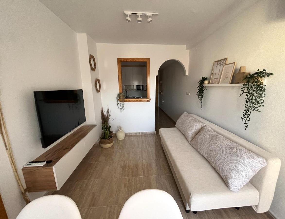 Salty Apartment 托雷维耶哈 外观 照片